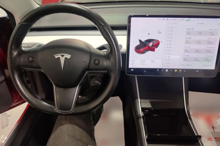 Used Tesla Model 3 2019 Long-Range Rear-Wheel-Drive Version Center Console