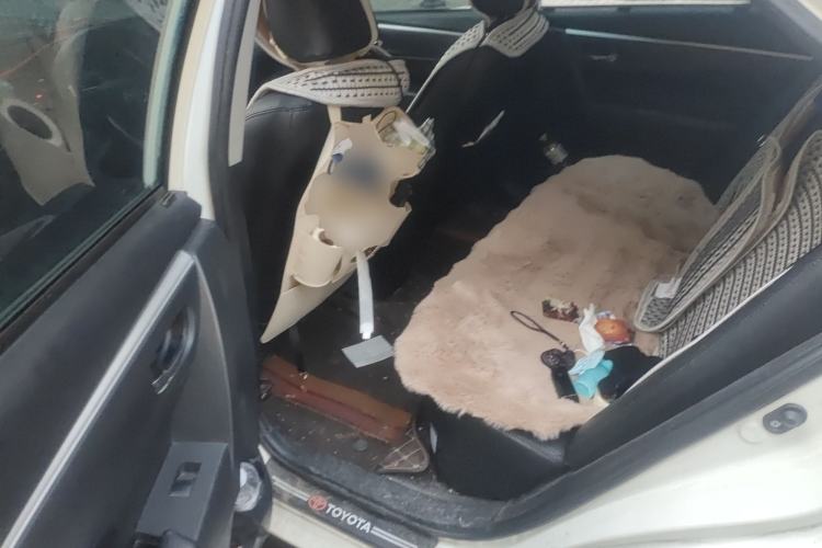 Used Toyota Levin 2017 Revised Dual-Engine 1.8H GS E-CVT Elite Sunroof Version China V Standard