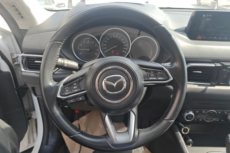 Used Mazda CX-5 2017 2.0L Automatic 2WD ZhiShang Trim China V Standard