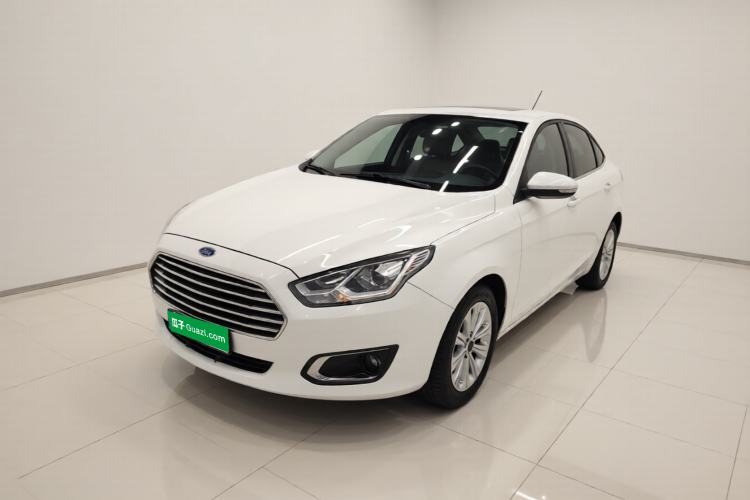 Used Ford Escort 2015 1.5L Automatic Fashion Model