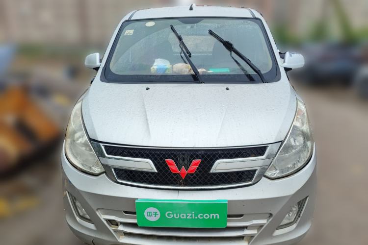 Used Wuling Rongguang V 2018 1.5L Standard Version Front