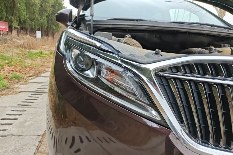 Used Buick GL8 2018 ES 28T Comfort Model China VI Standard Right Front Headlight