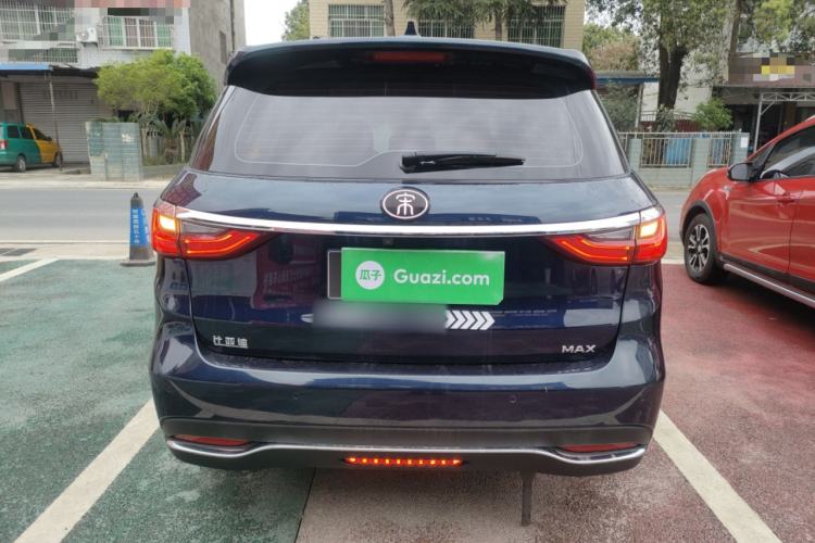 Used BYD Song MAX 2019 1.5T Manual Smart Connect Ruiyi Sunroof Model 7 Seats China VI Standard