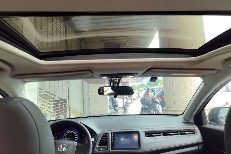 Used Honda Vezel 2020 1.5L CVT Pioneer Edition