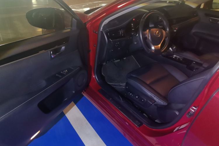 Used Lexus ES 2013 250 Elite Edition Driver Seat