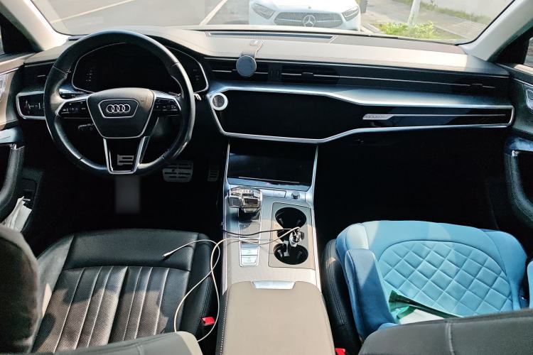 Used Audi A6 2022 allroad quattro Explorer 55 TFSI Prestige Off-Road Model
