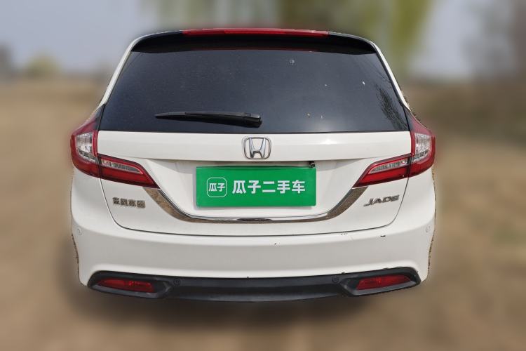 Used Honda Jade 2013 1.8L automatic Comfort version 5 seats