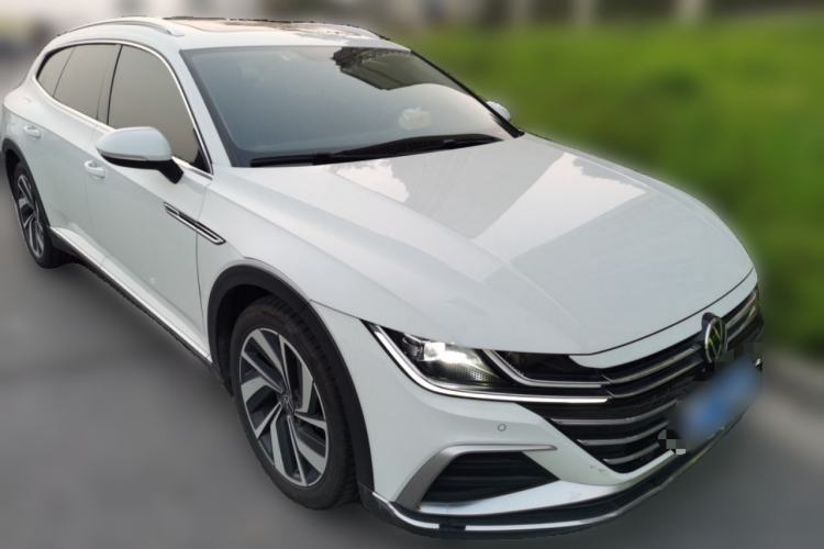 Used Volkswagen FAW-Volkswagen CC 2021 Estate Car 330TSI Hunter Vision Edition Front Right 45 Deg