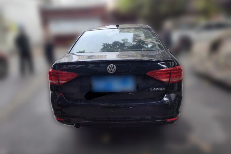 Used Volkswagen Lavida 2017 1.6L Automatic Fashion Edition
