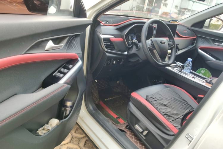 Used SOL X8 2021 300T DCT Luxury Smart Connect Edition 6 Seats