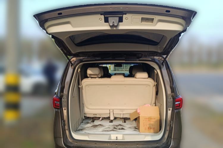 Used Buick GL8 2021 Land Cruiser Executive Class 652T Comfort Model Trunk