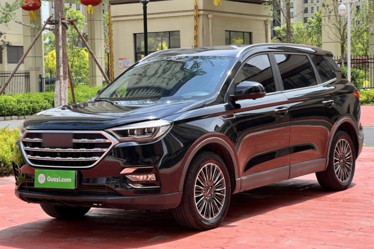 Used Sinotruk VGV U70 2020 1.5T Automatic Smart Luxury 7-Seater