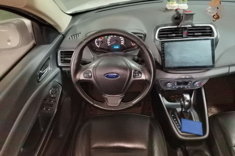 Used Ford Escort 2015 1.5L Automatic Fashion Model Steering Wheel