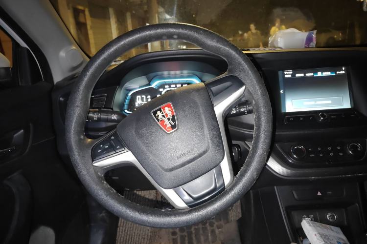 Used Roewe 360 2015 1.5L Manual Luxury Edition