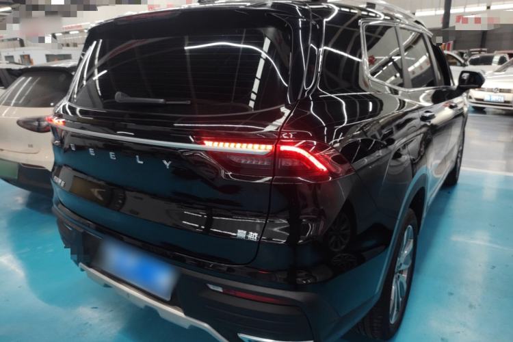 Used Geely Auto Haoyue 2022 1.8TD Automatic Prestige 7-Seater
