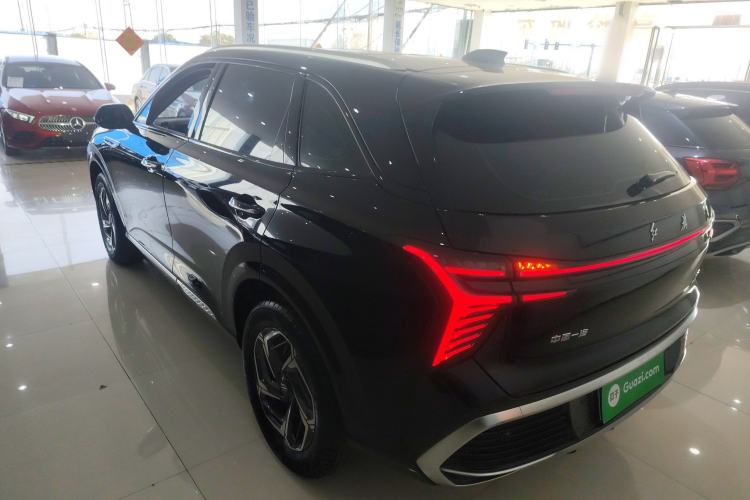 Used Hongqi HS3 2023 1.5T Two-Wheel Drive Shanwei Edition Rear Left 45 Deg