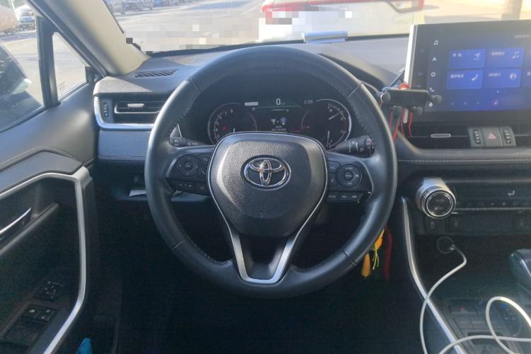 Used Toyota RAV4 2022 2.0L CVT Two-Wheel Drive Fashion Plus Edition