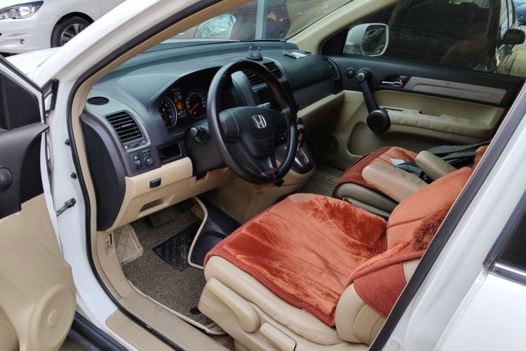 Used Honda CR-V 2010 2.0L automatic two-wheel drive urban version Driver Seat