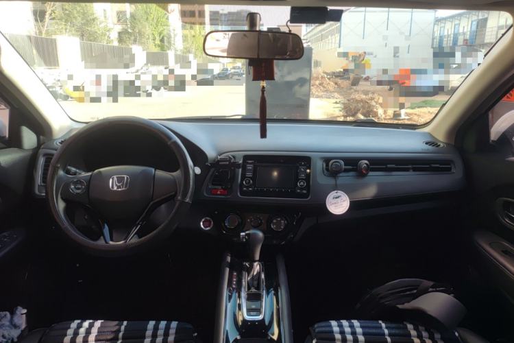 Used Honda Vezel 2017 1.8L CVT Front-Wheel Drive Pioneer Edition
