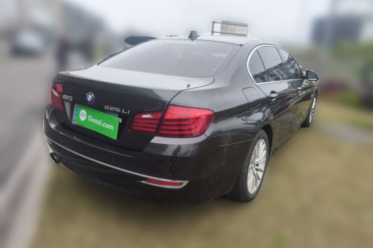 Used BMW 5 Series 2014 525Li Luxury Design Package
