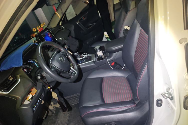 Used Toyota RAV4 Rongfang Plug-in Hybrid 2021 2.5L Two-Wheel Drive Elite Pro Left Front Seat