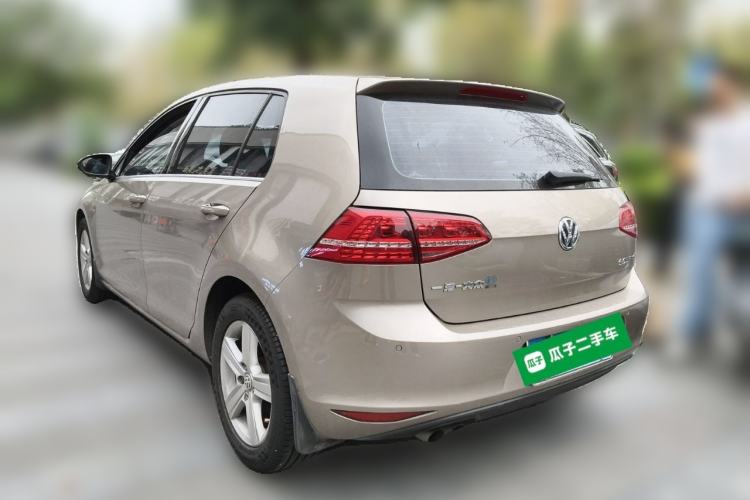 Used Volkswagen Golf 2014 1.4TSI Automatic Comfort Model Rear Left 45 Deg