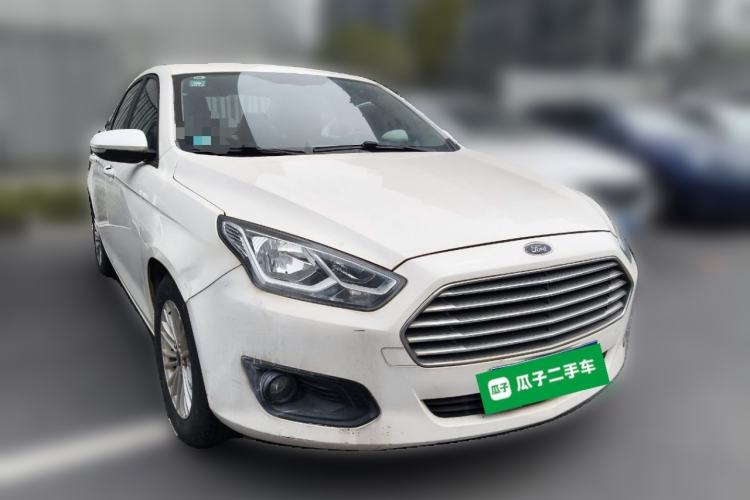 Used Ford Escort 2015 1.5L Manual Comfort Model