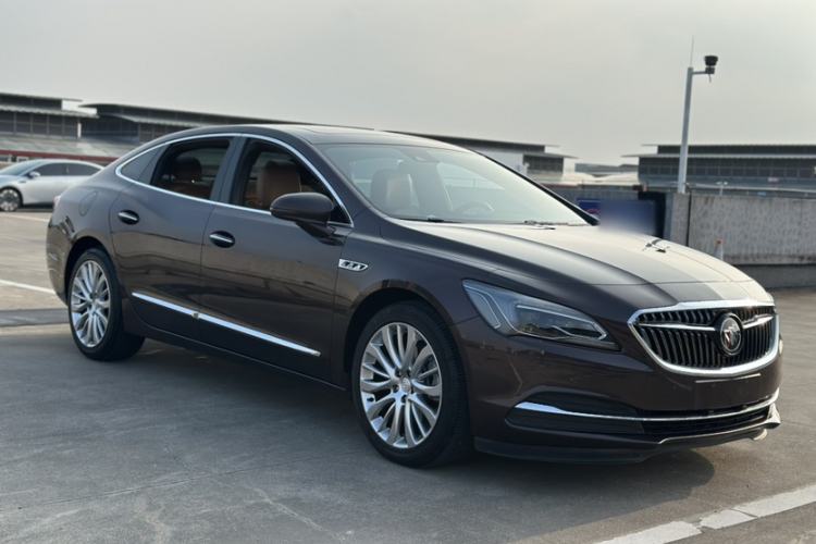 Used Buick LaCrosse 2018 28T Luxury Model