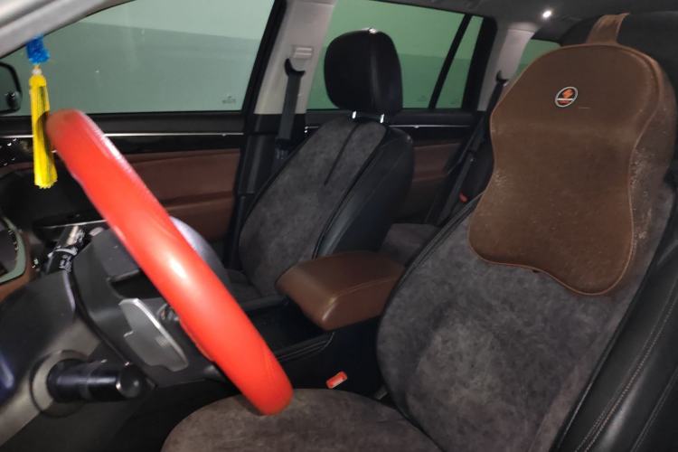 Used GAC Trumpchi GS8 2017 320T Two-Wheel Drive Luxury Smart Connectivity Version (7 Seats)
