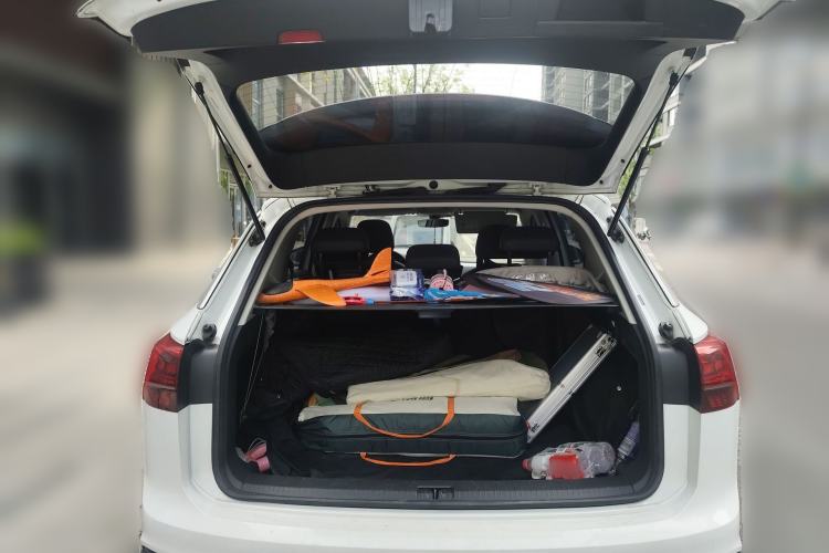 Used Volkswagen Tayron 2020 280TSI Two-Wheel Drive Luxury Connect Edition Trunk