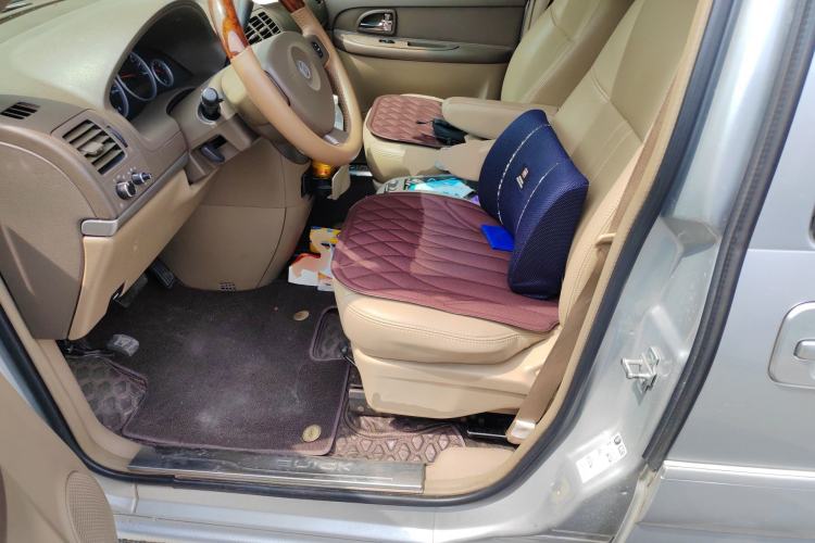 Used Buick GL8 2013 2.4L Classic Edition Left Front Seat