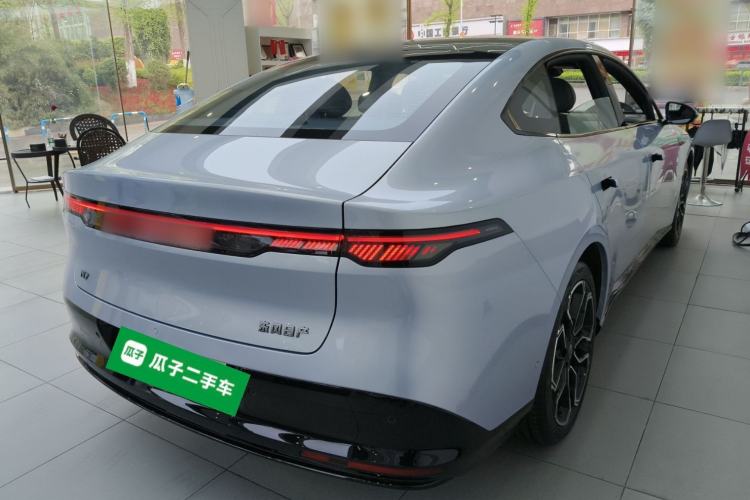 Used Nissan N7 2025 510 Max Rear Right 45 Deg