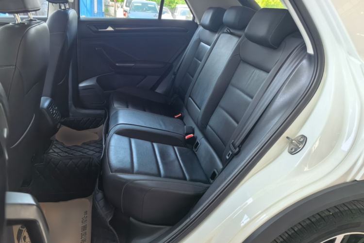 Used Volkswagen T-ROC 2020 280TSI DSG Two-Wheel Drive Comfort Version
