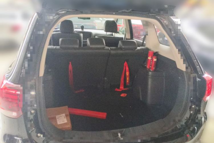 Used Mitsubishi Outlander 2018 2.0L Two-Wheel Drive Glory Edition 5 Seats Trunk