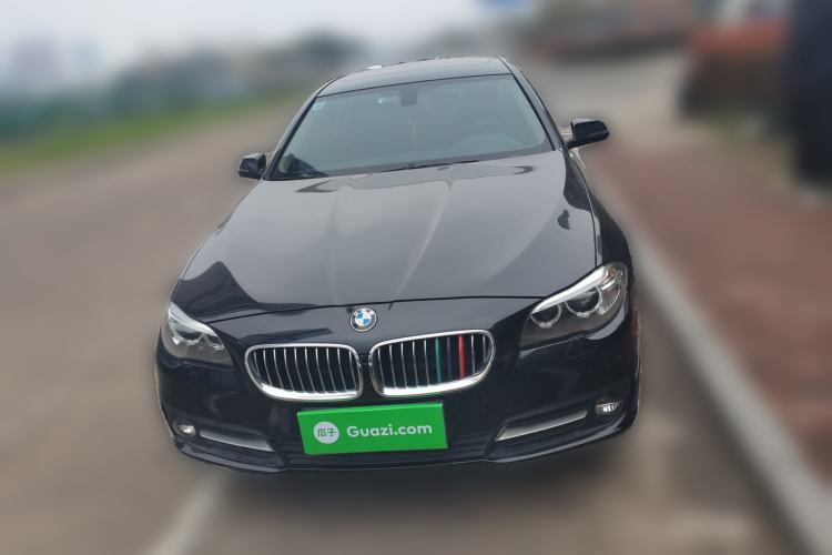 Used BMW 5 Series 2014 525Li Leading Model
