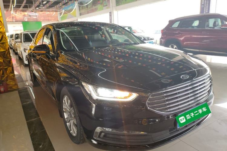 Used Ford Taurus 2019 EcoBoost 245 Comfort Edition
