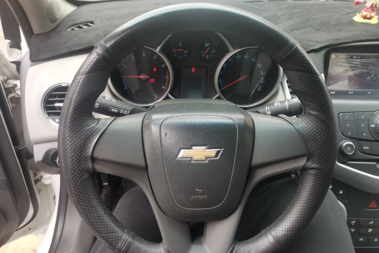Used Chevrolet Cruze 2013 1.6L SL MT
