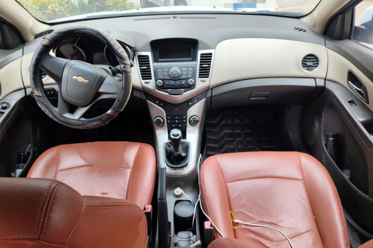 Used Chevrolet Cruze 2015 1.5L Classic SL MT