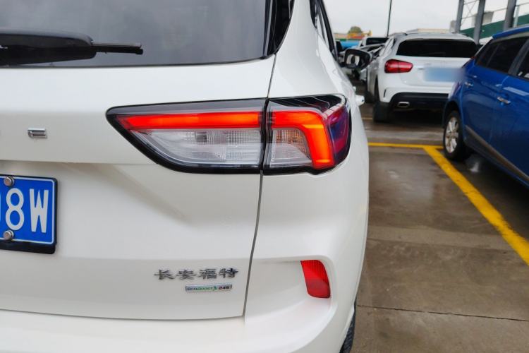 Used Ford Escape 2020 EcoBoost 245 Four-Wheel Drive Luxury Edition