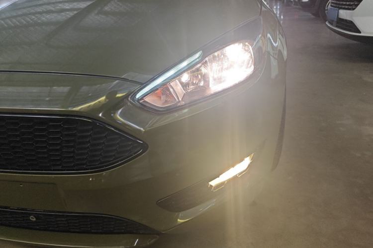 Used Ford Focus 2017 Hatchback EcoBoost 180 Automatic Sport Model
