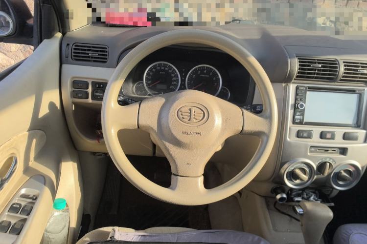 Used FAW Senya M80 2009 1.5L Automatic 5-Seater Luxury Version
