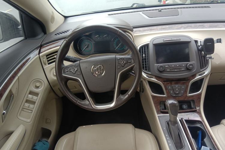 Used Buick LaCrosse 2013 2.4L SIDI Leading Comfort Version
