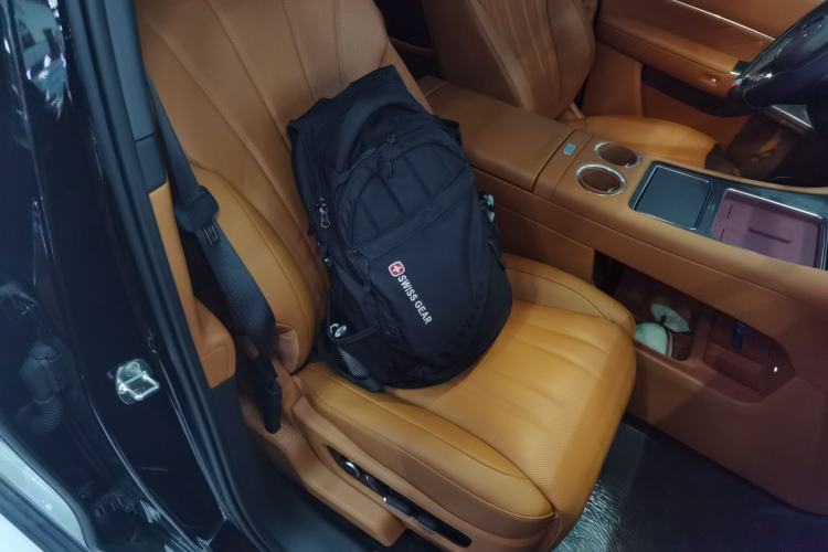 Used Hima AITO M8 2025 Model, Pure Electric Max+ Five-Seat All-Wheel-Drive Version
