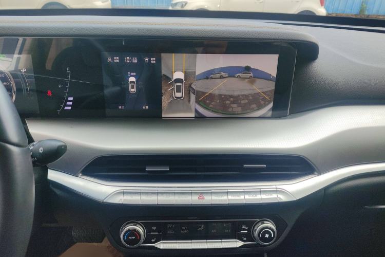 Used Bestune T77 2023 1.5T Automatic Luxury Model
