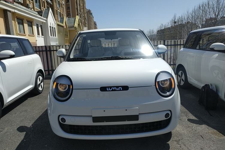 Used CHANGAN NEVO Lumin 2026 Model Treasure Edition 205km Passionate Beige Ningde Front