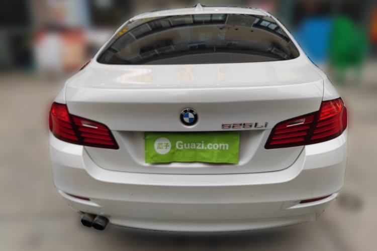 Used BMW 5 Series 2014 520Li Elegant Model
