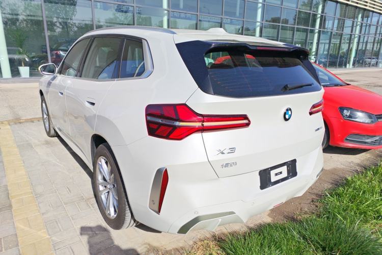 Used BMW X3 2025 xDrive25L Luxury Package
