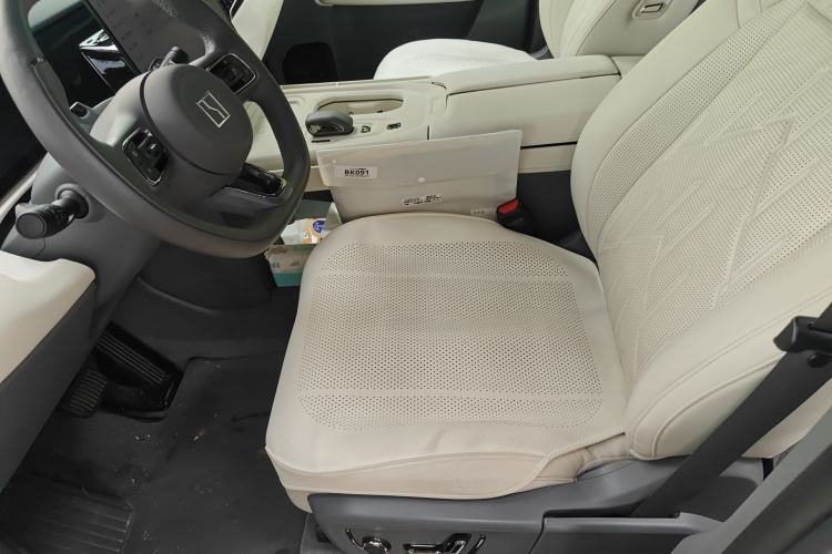 Used Zeekr 009 2024 7-Seater Walk-Through Version Four-Wheel Drive 108 kWh