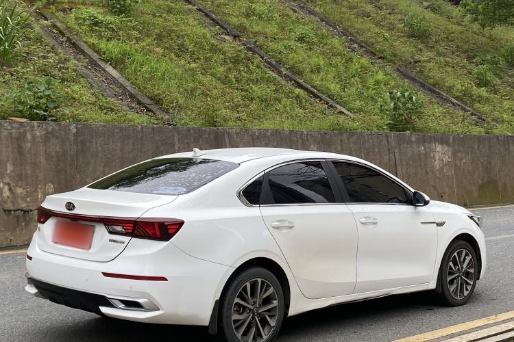 Used Kia K3 2021 1.5L CVT Fashion Edition Exterior 6