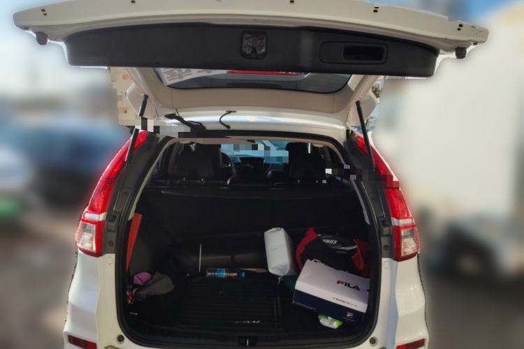 Used Honda CR-V 2015 2.4L four-wheel drive luxury version Trunk